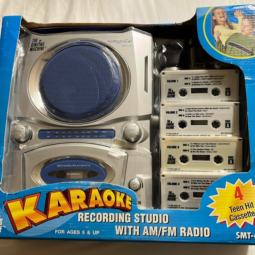 Karaoke Recording Studio with AM/FM Radio